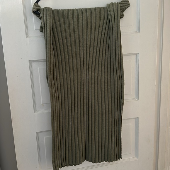 LOFT Sage Ribbed Knit set - Picture 5 of 5